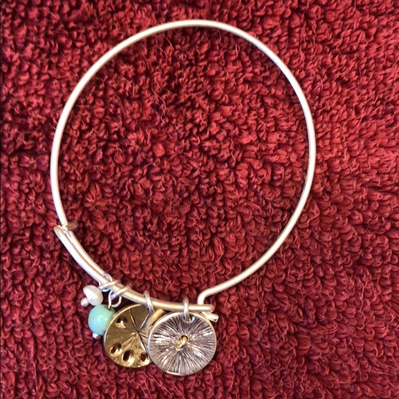 🌀Beachy Bangle - Picture 2 of 2